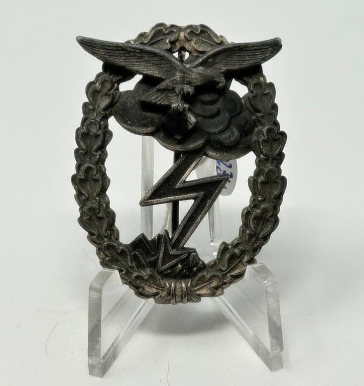 Medaillen des Zweiten Weltkriegs in Frankfurt verkaufen: Der beste Preis für dein historisches Objekt